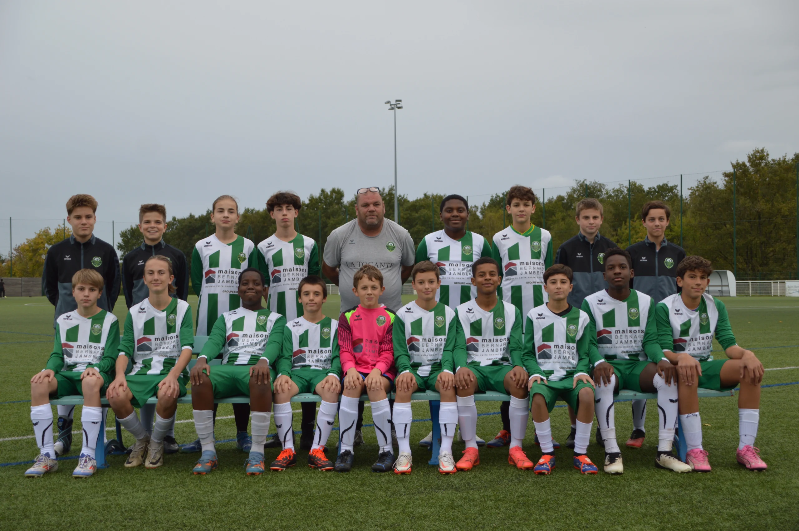 U15